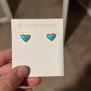 Kendra scott earrings